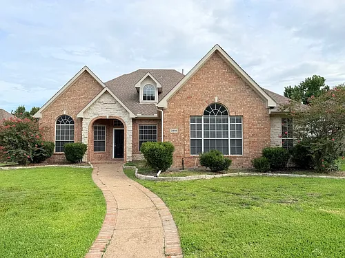 2408 Kittyhawk Dr Photo 1