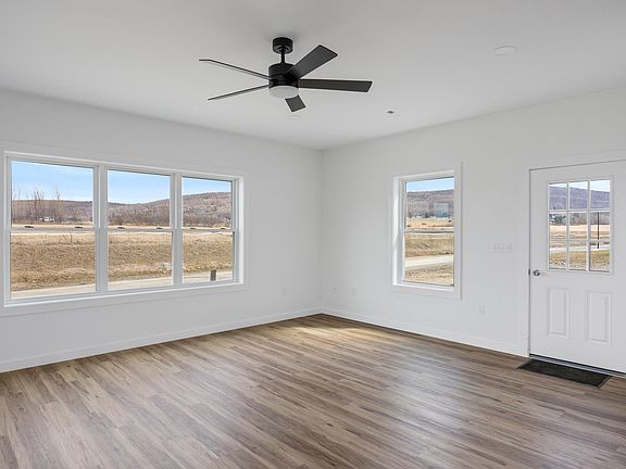 5th image of Lot 203 Franklin Park West #203