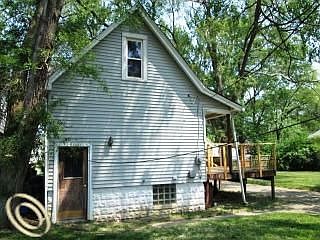 4th image of 4220 Porter Ave