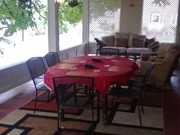 3rd image of 3789 Pitt St #10771077