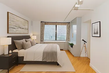 415 East 37th Street, #38D