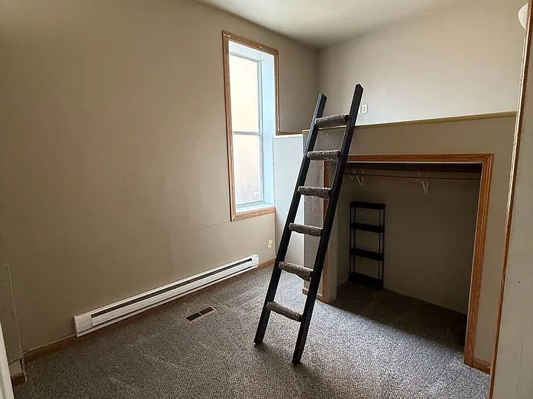 117 E Cherry St — Photo 10