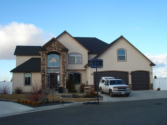 1st image of 1910 S Dusk Ln