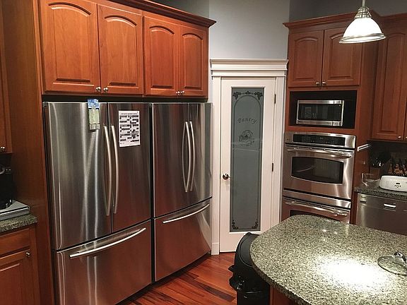 5th image of 16026 NE 51st St