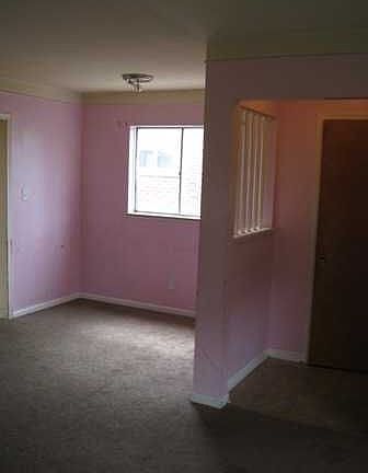 5th image of 11740 W Parkway St