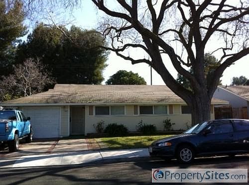 1st image of Blackfield Dr