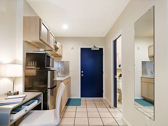 2nd image of 10610 Meridian Ave N #701D