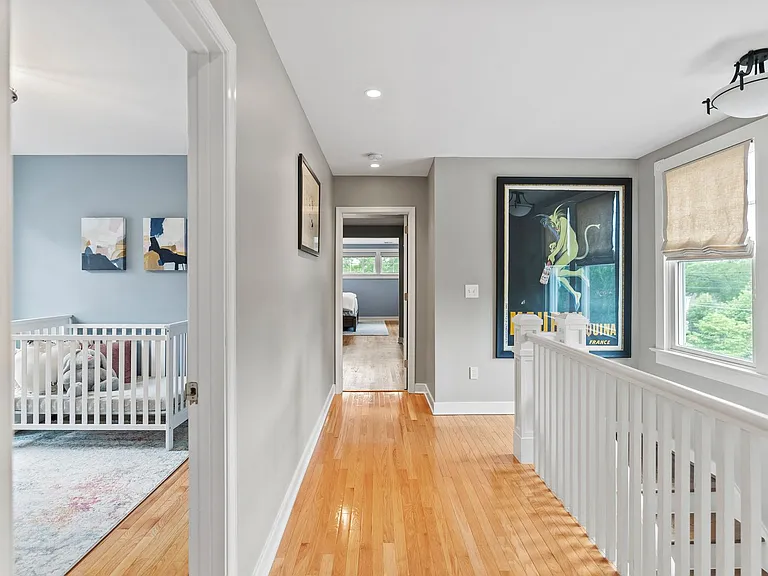 5213 Cathedral Ave NW — Photo 22