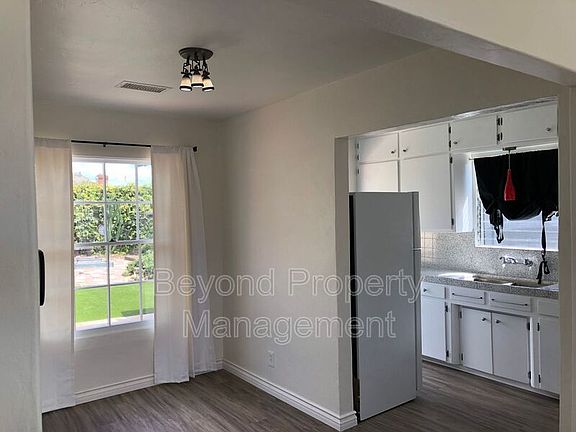 5th image of 3211 Belle Isle Dr