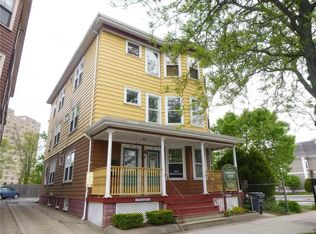511 Broadway St, Providence, RI 02909
