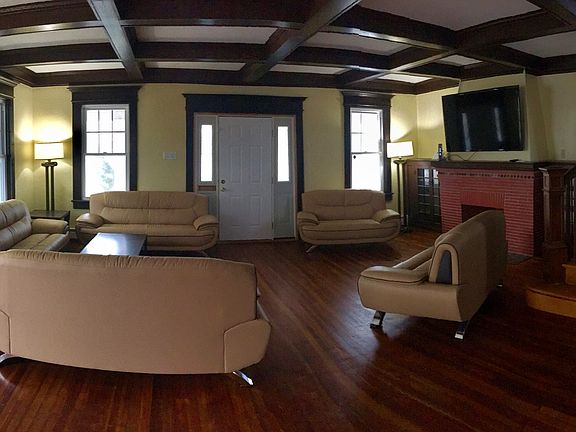 4th image of 3508 N Drexel Ave