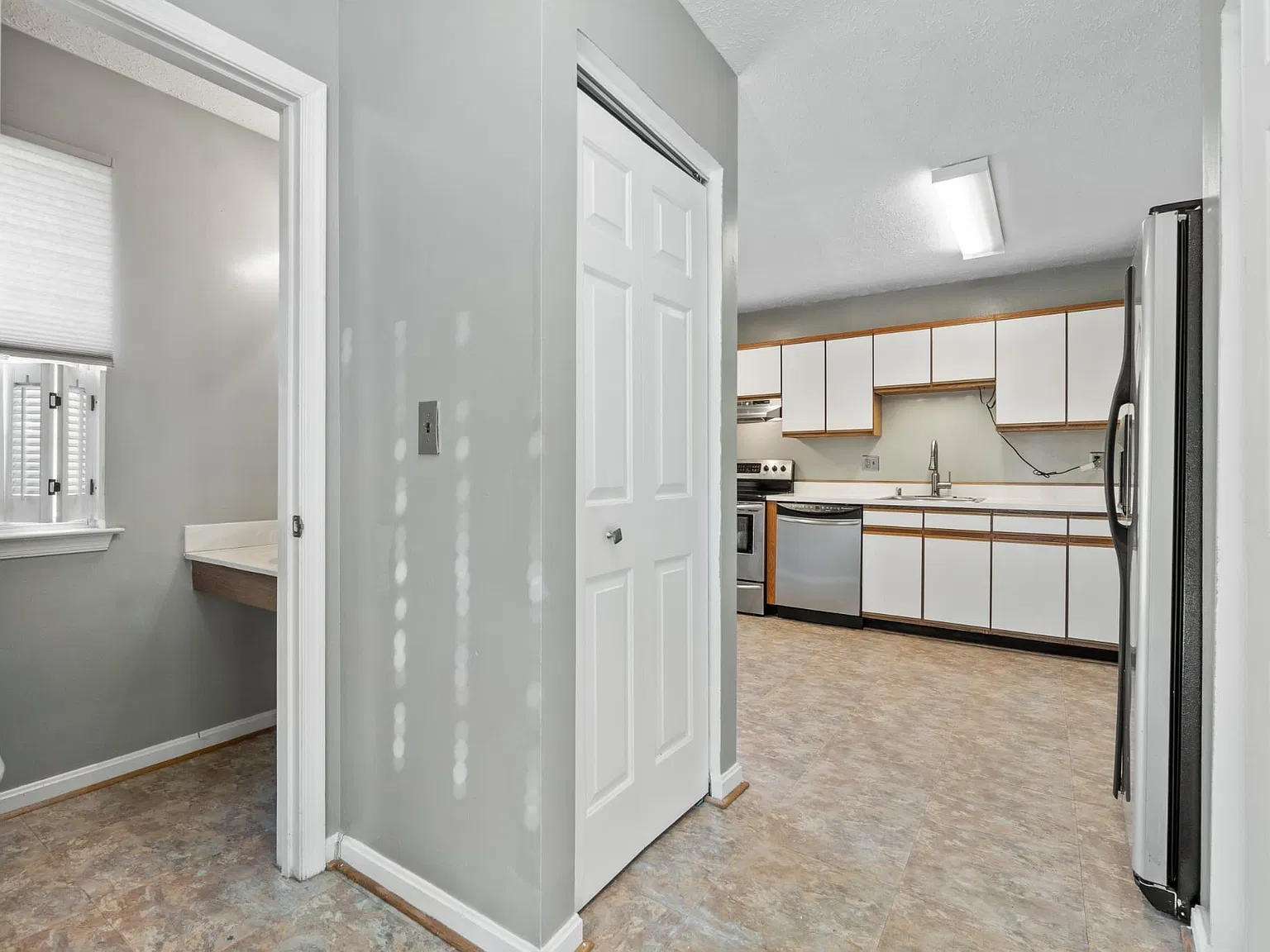 2 bed, 1420 sqft, $2,700 — Photo 4