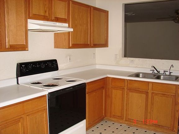 2nd image of 11833 W Larkspur Dr