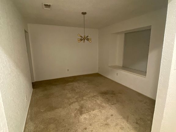 5th image of 3932 Wendover Dr