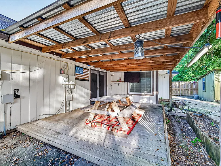 10031 Prospect Hill Dr — Photo 35