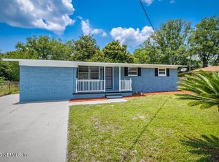 7054 Lincoln Cir W, Jacksonville, FL 32209