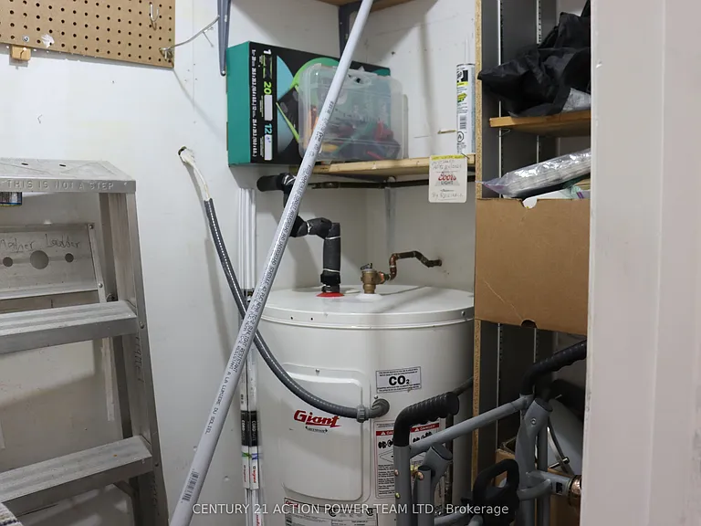 316 Savard Ave #206 — Photo 32
