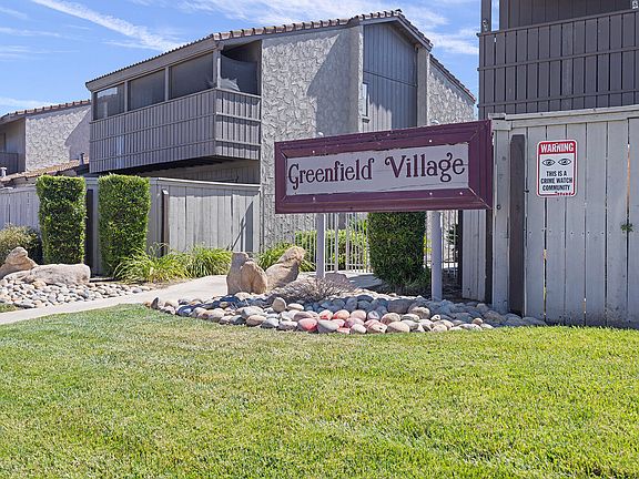 4th image of 867 Greenfield Avenue