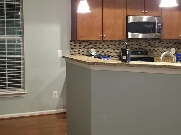 45748 Winding Branch Ter, Sterling, VA 20166