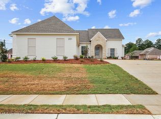 201 Benners Ln, Madison, MS 39110