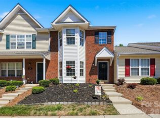 104 Gelderland Dr, Matthews, NC 28104