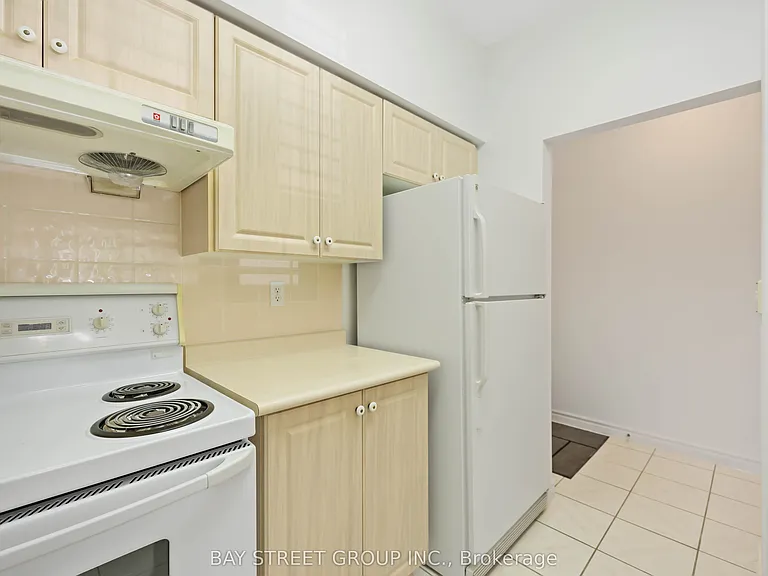 5039 Finch Ave E #107 — Photo 8