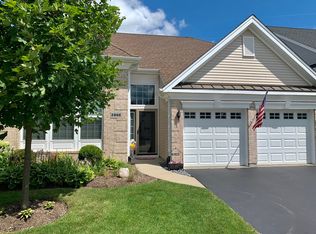 3866 Valhalla Dr, Elgin, IL 60124