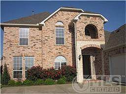 1st image of 721 Edgewood Dr
