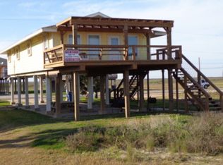 2626 Swan Ct, Surfside Beach, TX 77541