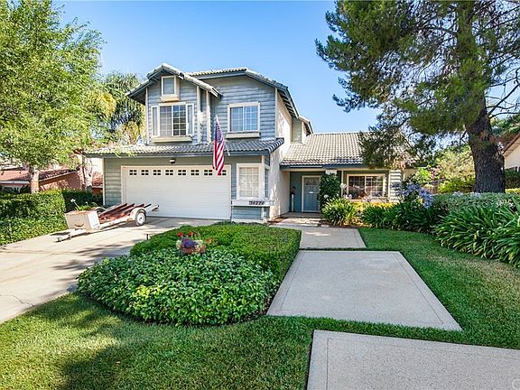 2nd image of 34274 Via Buena Dr
