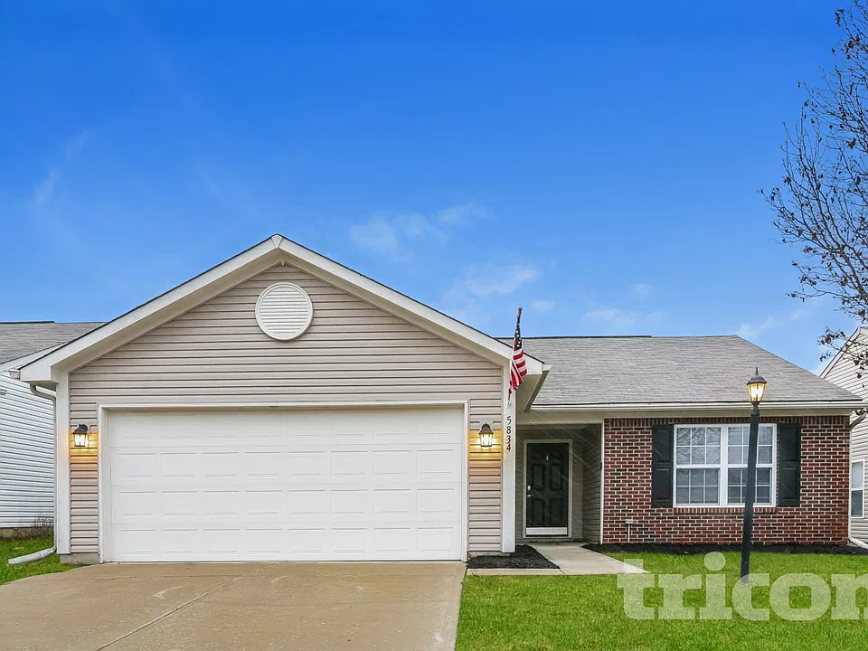 5834 Accent Dr
