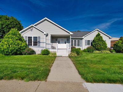 2992 Acushnet Ave, New Bedford, MA, 02745