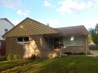 4816 S 21st St, Milwaukee, WI 53221