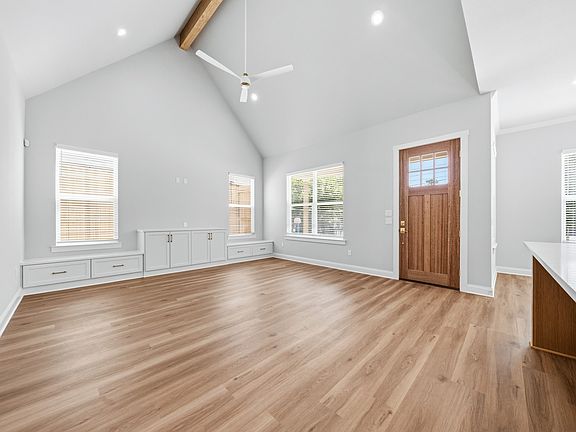 3rd image of 1317 Wood Ave