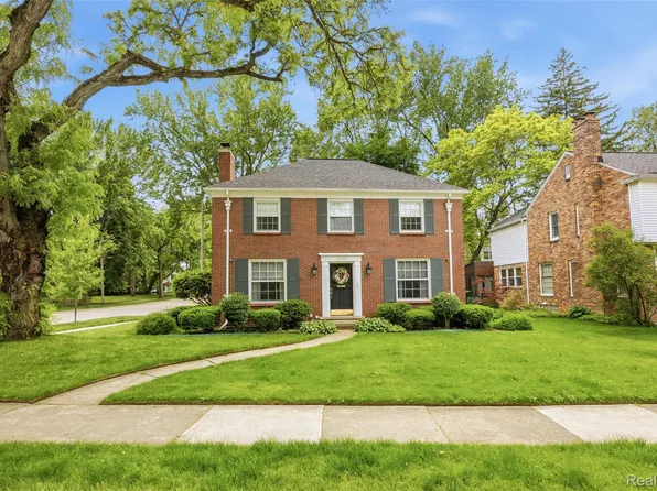 840 Beechmont St, Dearborn, MI 48124