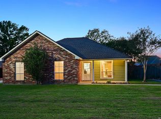 15059 Ridgewood Ave, Prairieville, LA 70769