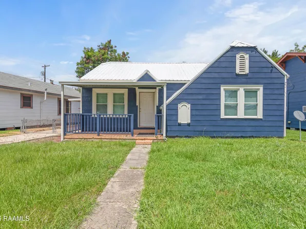 834 W Saint Peter St, New Iberia, LA 70560