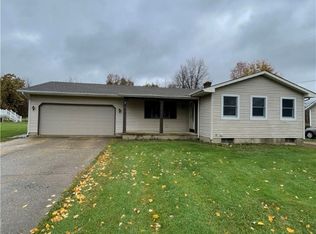 244 W Main St, South Amherst, OH 44001