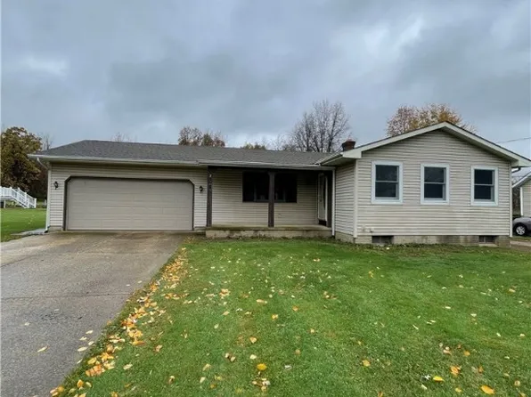 244 W Main St, South Amherst, OH 44001