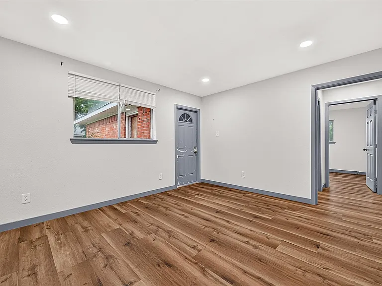 3102 Knotty Oaks Trl — Photo 8