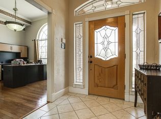 2805 Bent Oaks Dr, Burleson, TX 76028
