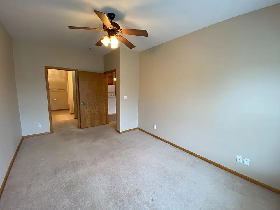 2329 Bristol Dr #103
