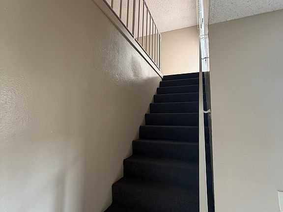 2nd image of 1602 E Fairfield Ct APT 4