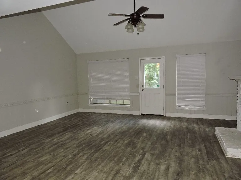 9072 Kilt Place Ave — Photo 2