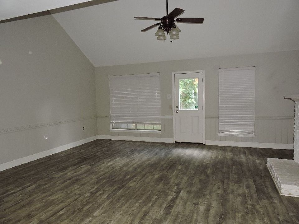 2nd image of 9072 Kilt Place Ave