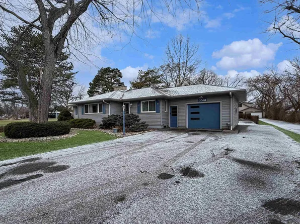 3561 Kawkawlin River Dr, Bay City, MI 48706