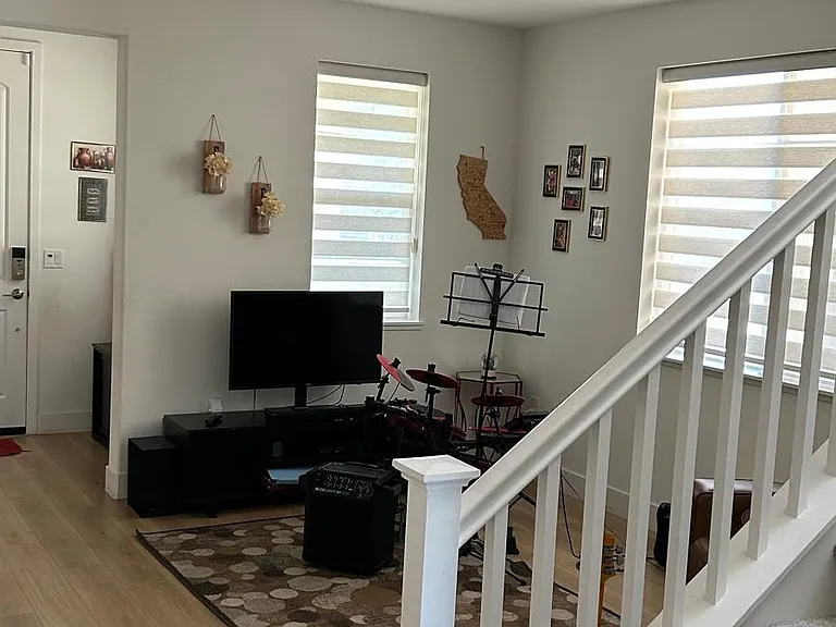 3426 Apollo Dr — Photo 7