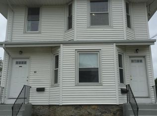 159 Main Rd, Tiverton, RI 02878