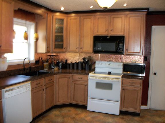 5th image of 2709 Mimosa Dr