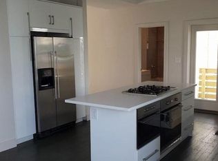 22 Harbor View St, Dorchester, MA 02125